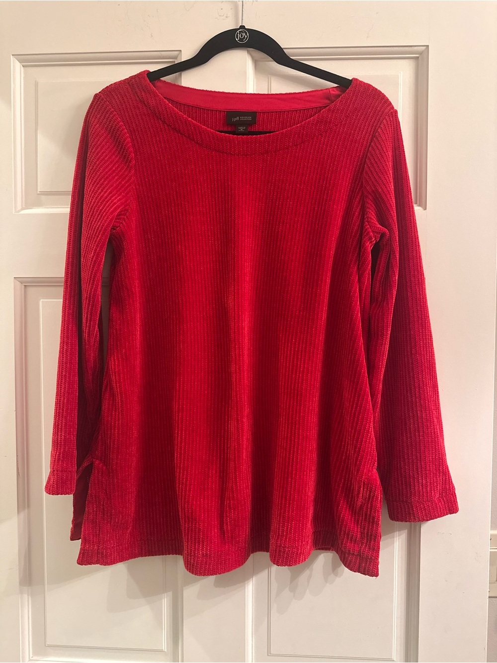 EUC JJill Red Ribbed Long-Sleeve Women's Top - Soft Corduroy Style
